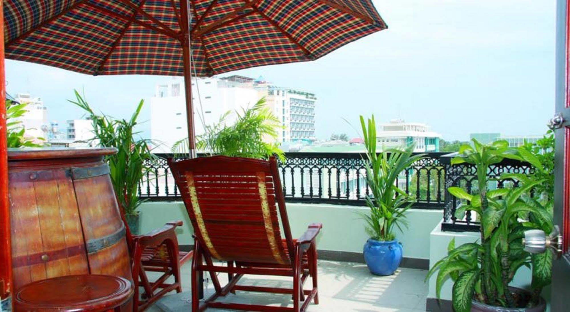 La Suisse Hotel 芽庄 外观 照片