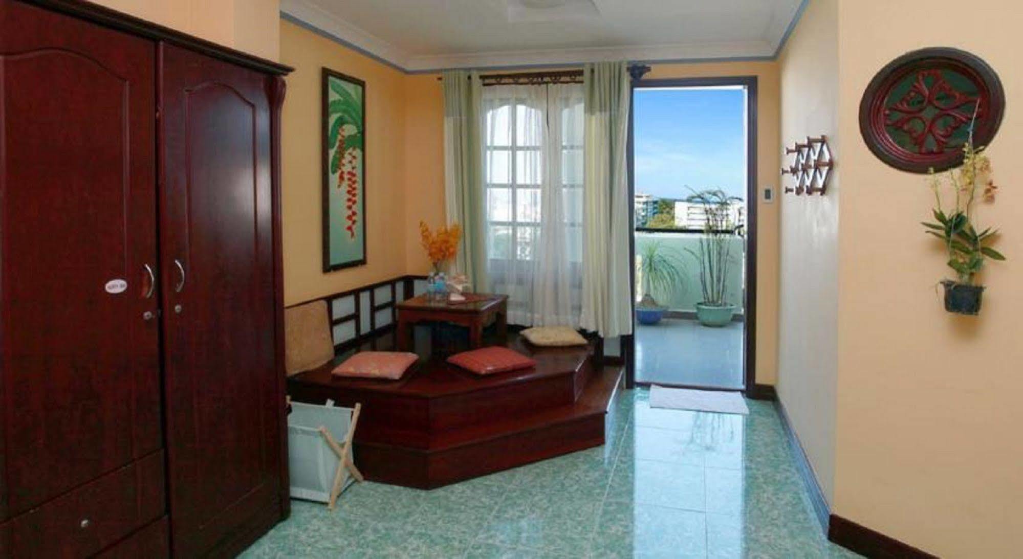 La Suisse Hotel 芽庄 外观 照片