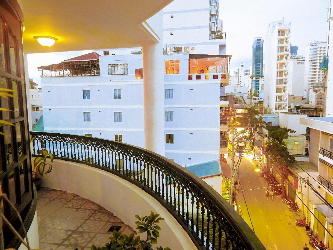 La Suisse Hotel 芽庄 外观 照片